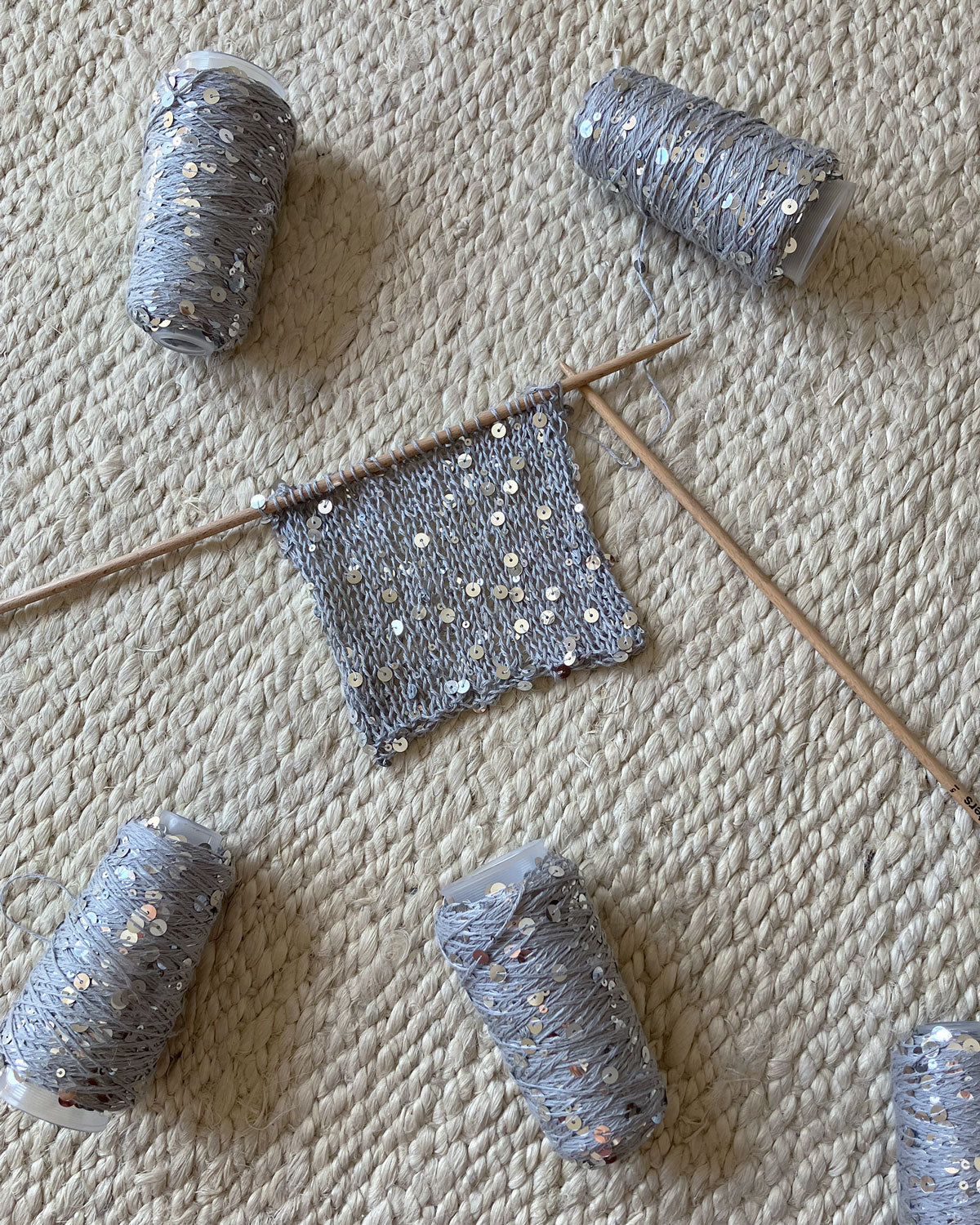 Dancing Queen Yarn Gold